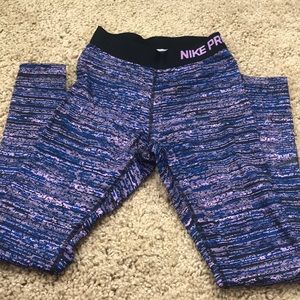 Nike Pro Dri-Fit ankle leggings